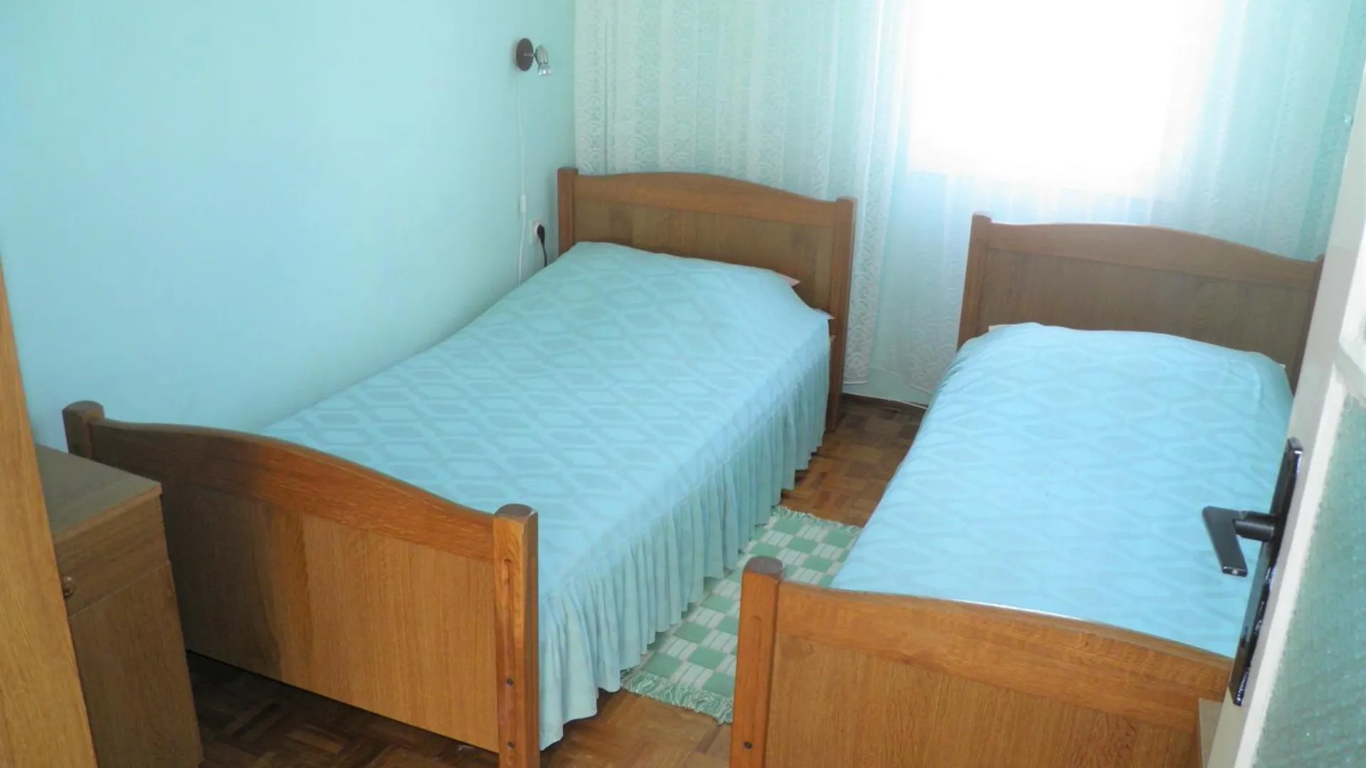 Apartments With A Parking Space Baska, Krk - 22662  Baska (Krk)