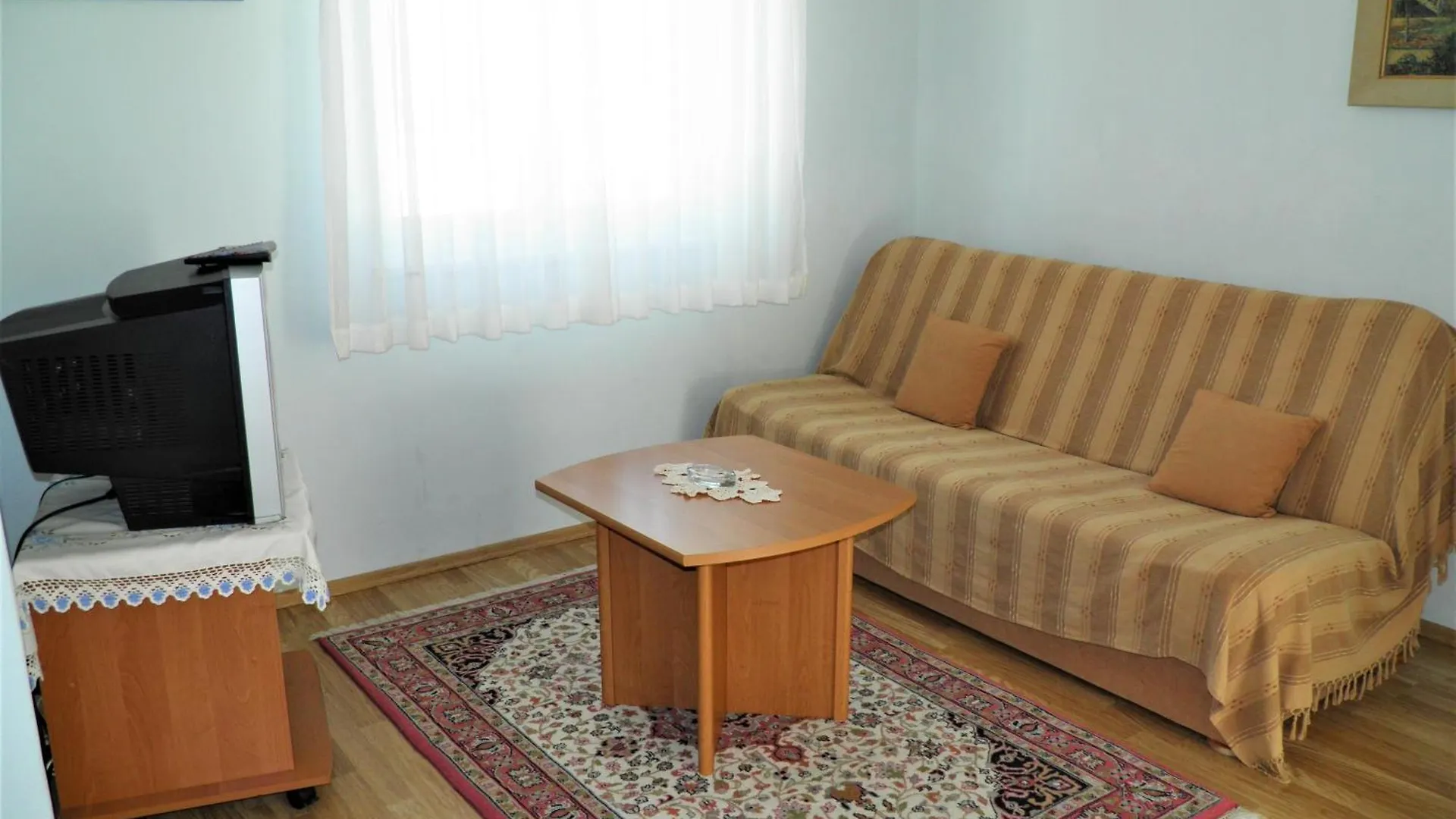 Apartments With A Parking Space Baska, Krk - 22662
