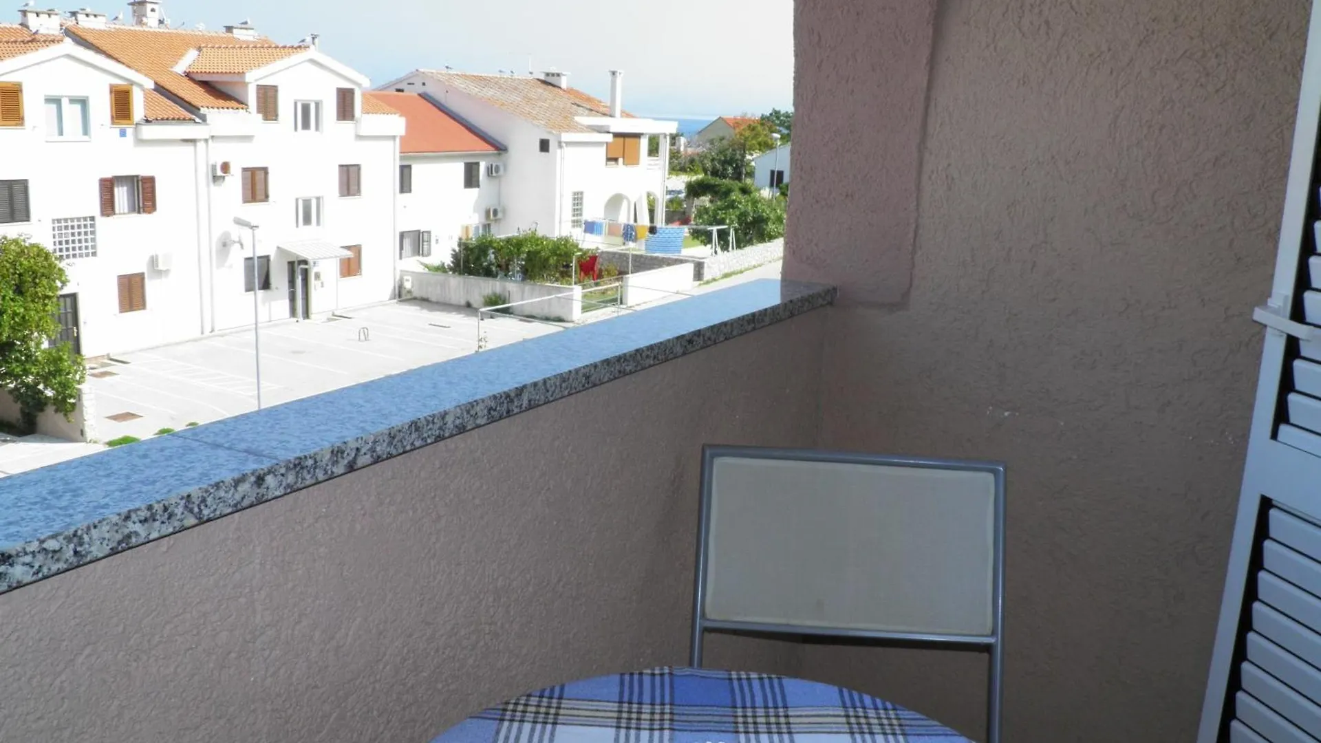 Apartments With A Parking Space Baska, Krk - 22662 Croatia